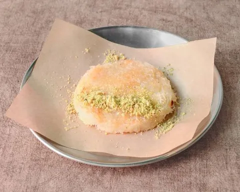 Kanafeh con pistacho